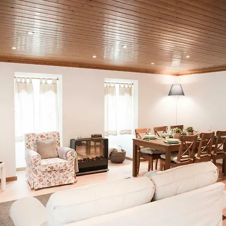 بيت للعطل Casa Da Adega, Sobral Sobral do Parelhao