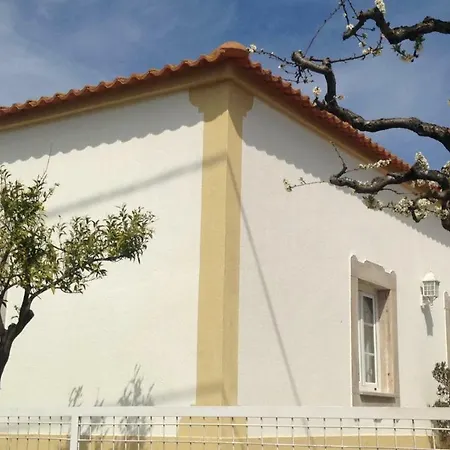 Casa Da Adega, Sobral بيت للعطل